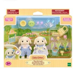 Calico Critters Blossom Gardening Set
